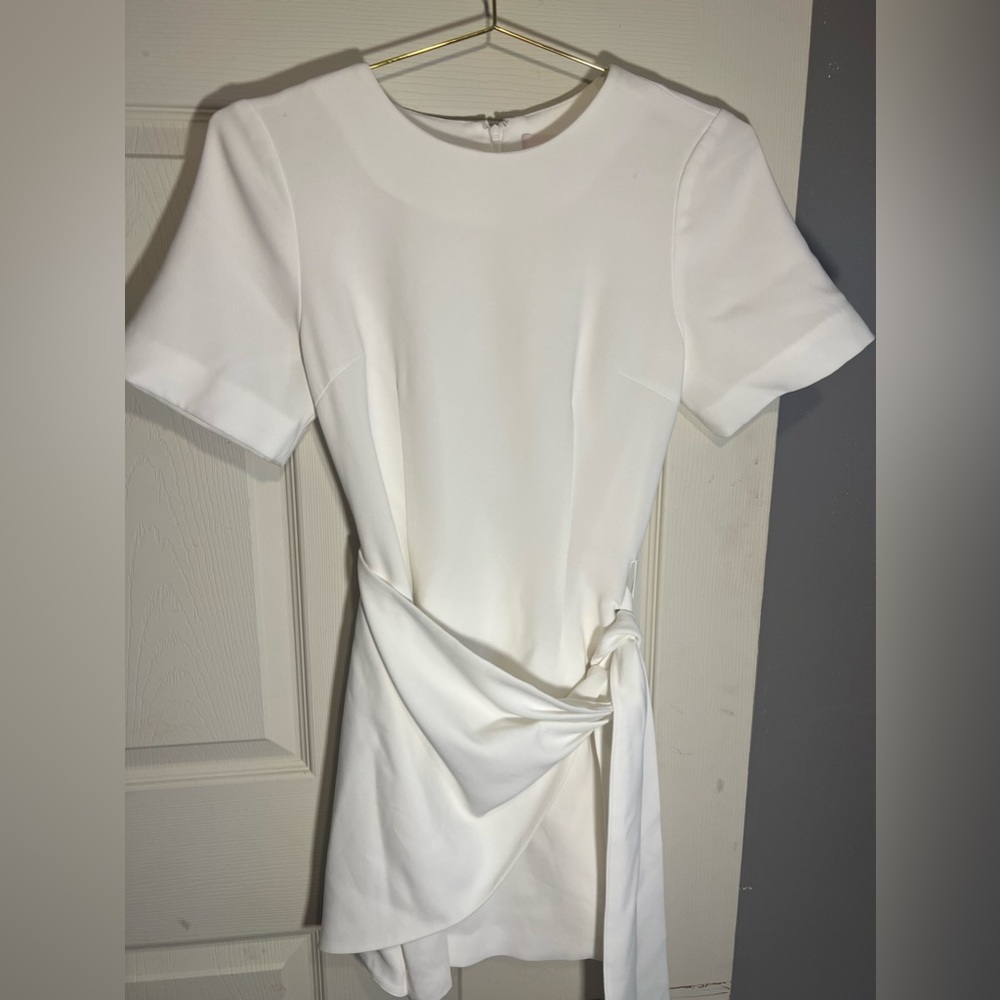 Cinq a Sept Ivory White Bia Tie Waist Dress - Size 6